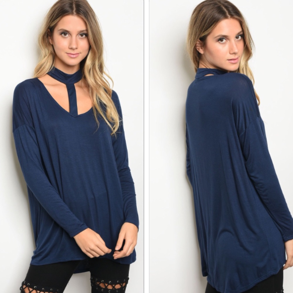 Choker neckline top 🇺🇸 - Picture 2 of 2